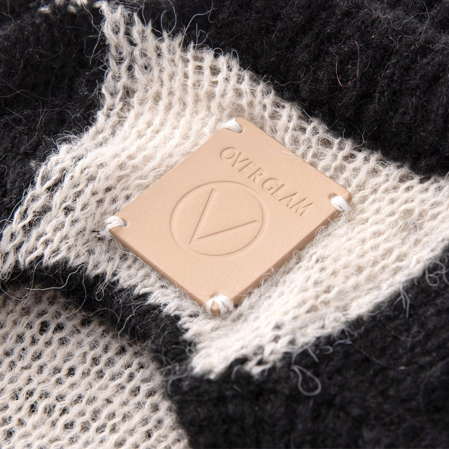 Mono Square Thin Knitwear by OVERGLAM DS (BLACK CREAM)