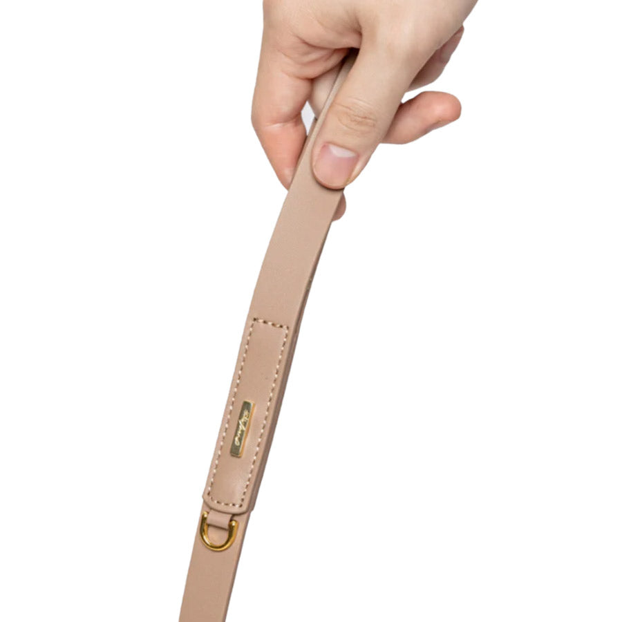 PREMIUM LEATHER LEASH by OVERGLAM WDS (BROWN)